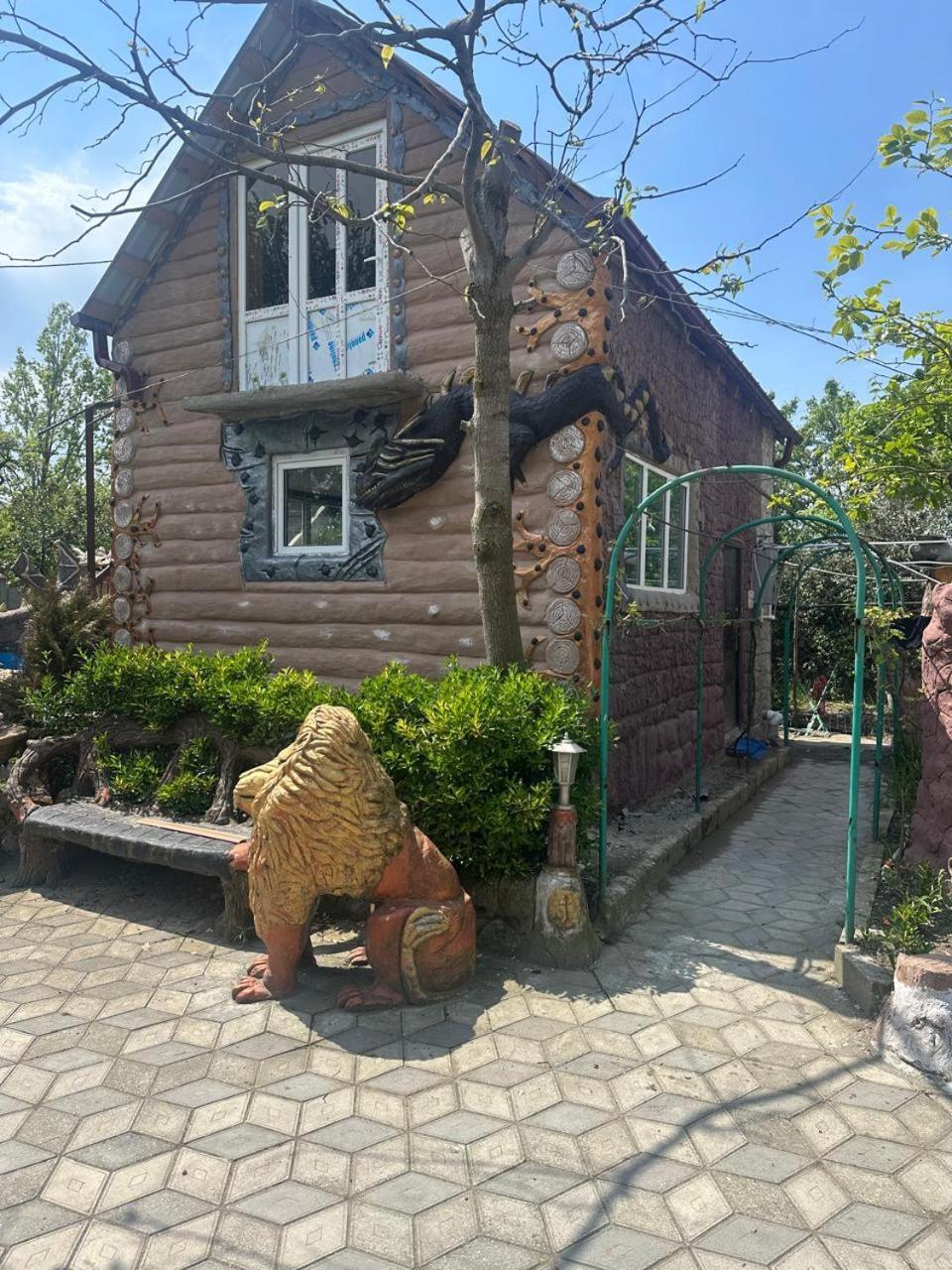 Rezo'S Ranch Samtredia Exterior foto
